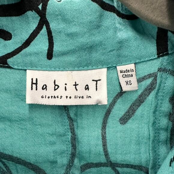 Habitat Clothes to Live in XS Blue Blouse Black Pattern Pleats in Back Buttons - Picture 5 of 11